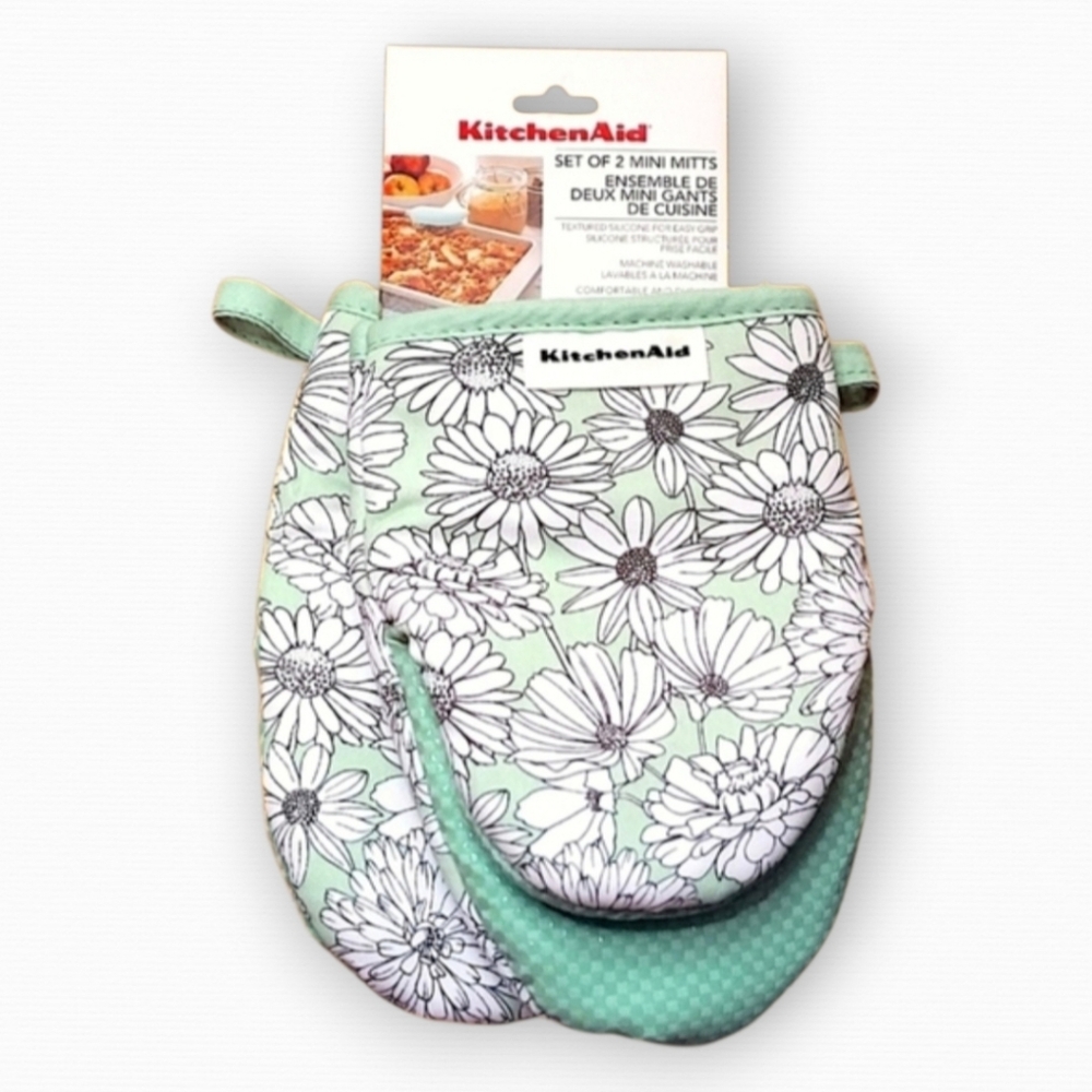 KitchenAid Silicone Grip Oven Mini Mitts With Green and White Daisies